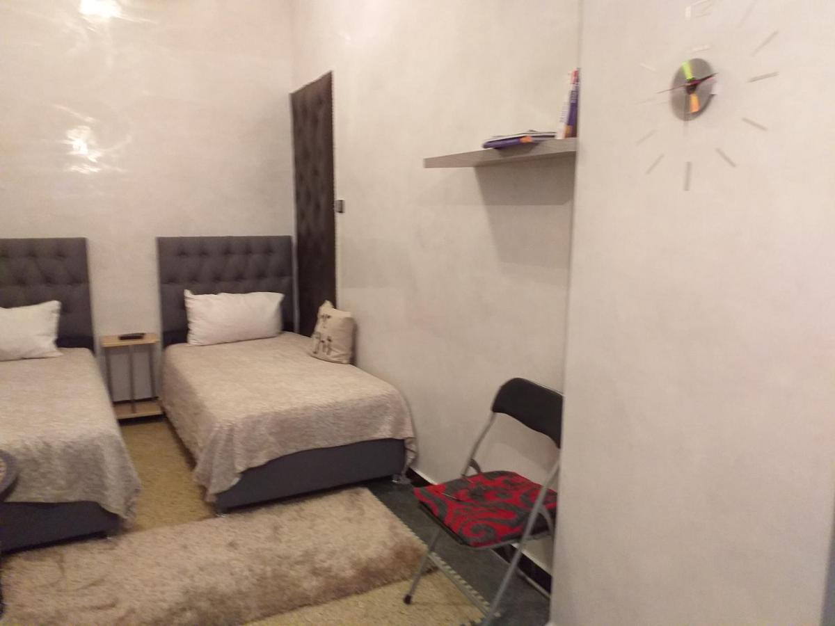 Studio Dar Rmila Marrakesh Luaran gambar